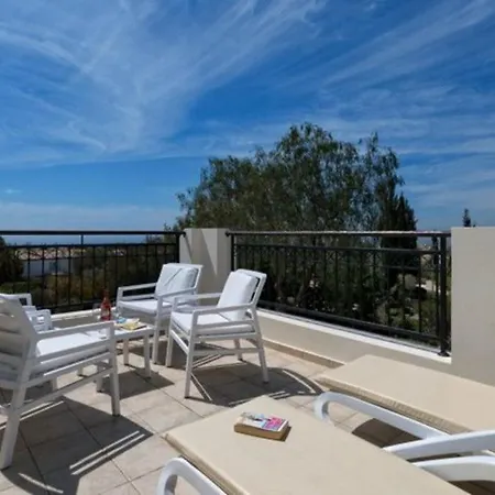 “enjoy The Holiday Of A Lifetime While Staying In This Villa” Calantha