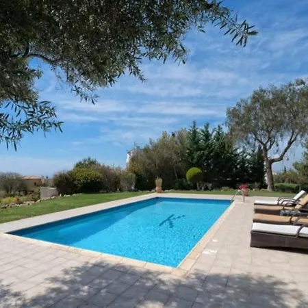 Villa “enjoy The Holiday Of A Lifetime While Staying In This Villa” Calantha Kouklia