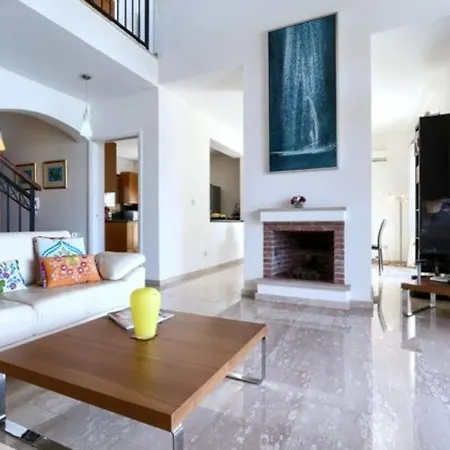 “enjoy The Holiday Of A Lifetime While Staying In This Villa” Calantha Villa Kouklia