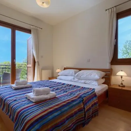“enjoy The Holiday Of A Lifetime While Staying In This Villa” Calantha