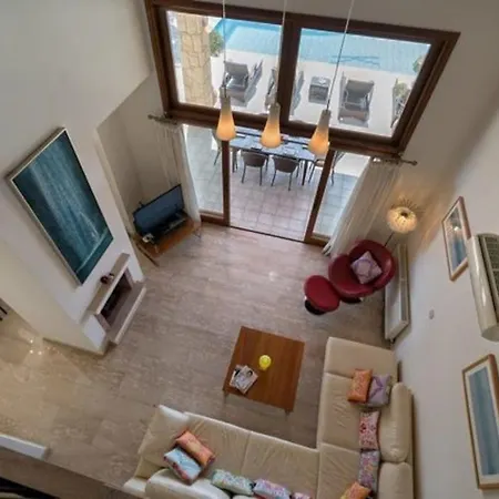 “enjoy The Holiday Of A Lifetime While Staying In This Villa” Calantha Villa *